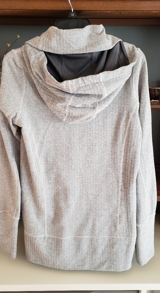 Lululemon jacket - Picture 2 of 4